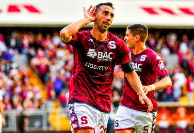 SAPRISSA MOVERÁ PIEZAS