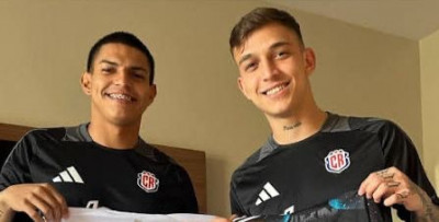 SE AMARRÓ LA FAJA ROJINEGRA A LA SEGUNDA