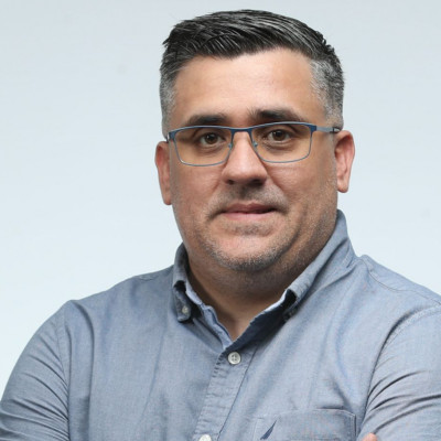 BAR ACUSA A FERLIN FUENTES DE INCITAR AL ODIO