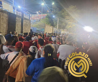  ¡VERGÜENZA EN NICARAGUA! Aficionados ticos quedan fuera por sobreven...