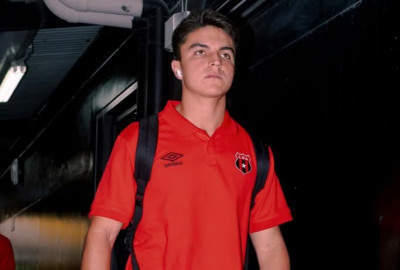  Santiago Van Der Putten, la joya que ilusiona a Guatemala 