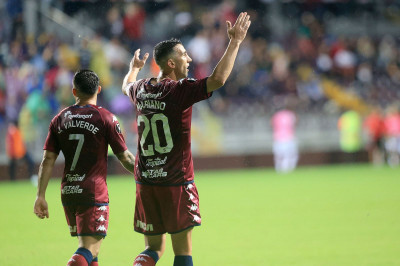 LONNIS HABLA DEL FUTURO DE MARIANO TORRES