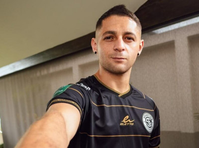 ¡Ariel Arauz reaparece irreconocible! Nuevo físico, nuevo look… y r...