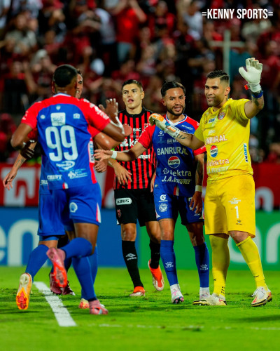 ¡Bombazo en Quetzaltenango!