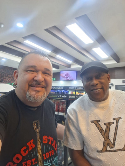 Aficionado morado jugó de vivo con Medford